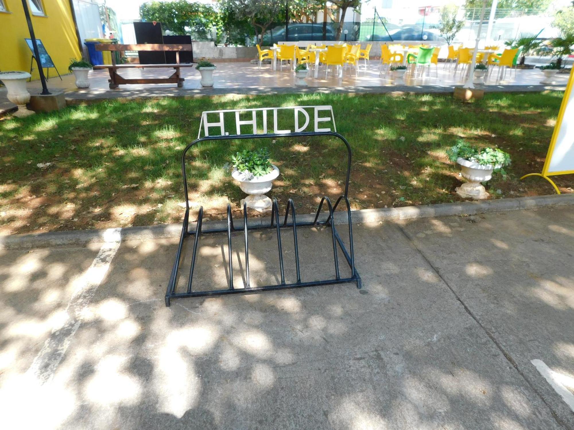 Biergarten מדולין מראה חיצוני תמונה