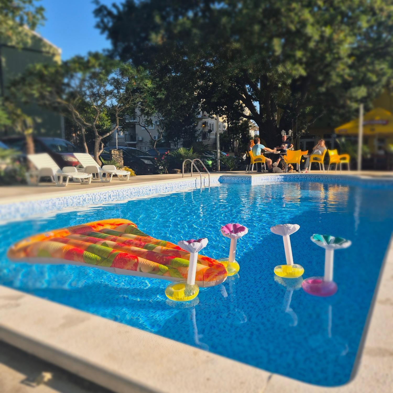 Biergarten מדולין מראה חיצוני תמונה